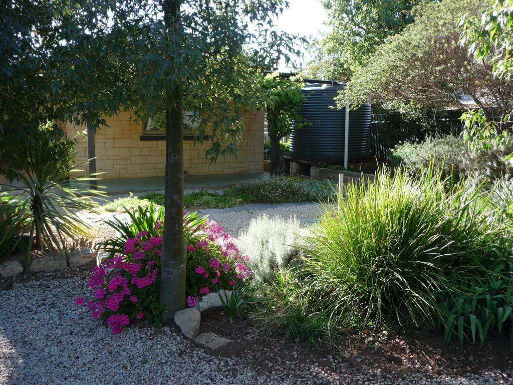 Country Bakehouse Accommodation Spalding Exterior photo